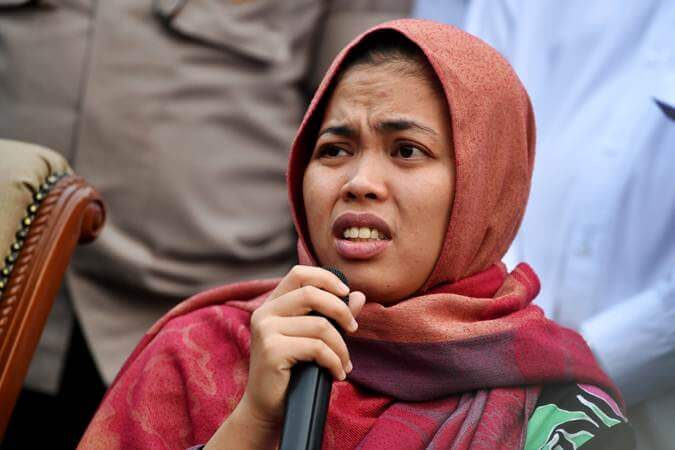 Siti Aisyah memberikan keterangan setibanya di Bandara Halim Perdanakusuma, Jakarta, Senin (11/3/2019).