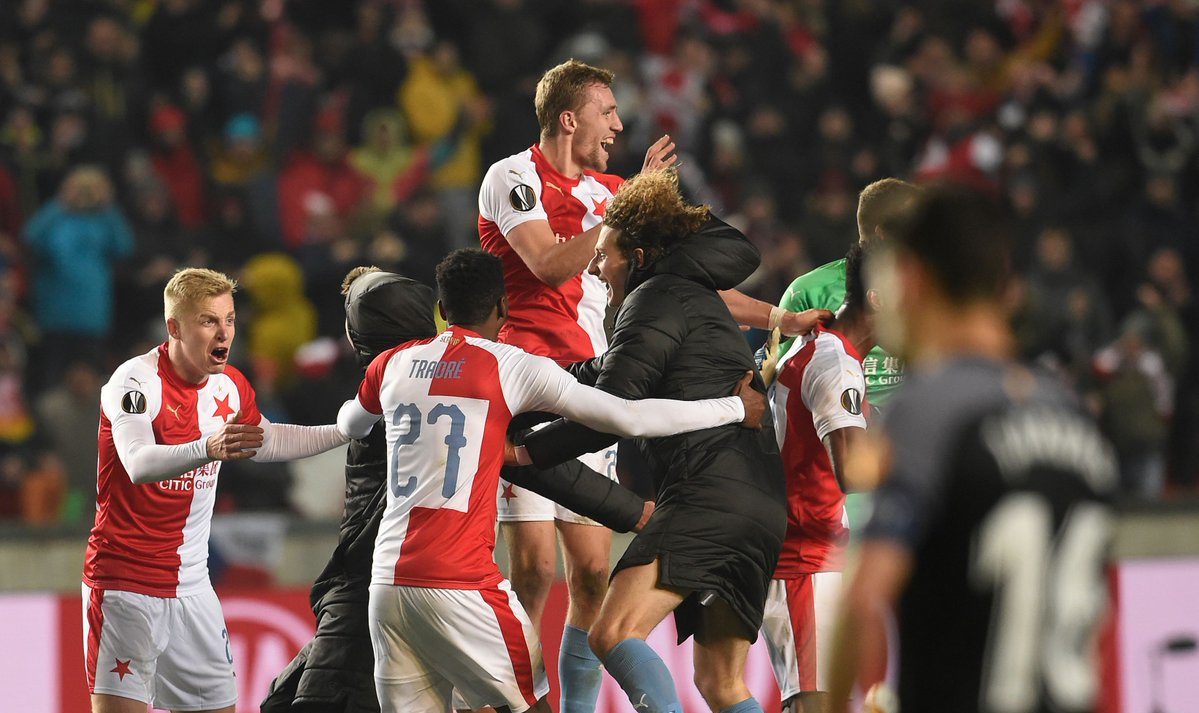 slavia praha vs sevilla