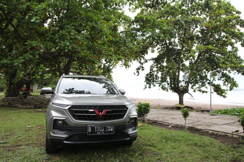 wuling almaz