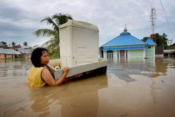 Banjir-Bengkulu-BUMN-Bersatu-Bantu-Korban-doc.BUMN-ivoox.id_