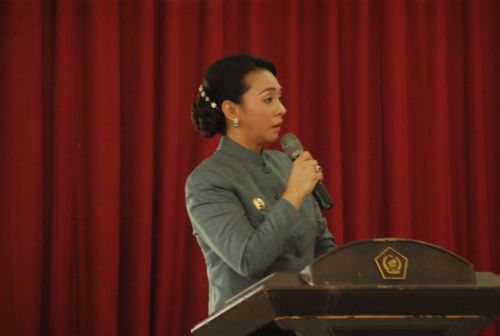 Bupati Talaud - Sri Wahyumi Maria Manalip SE