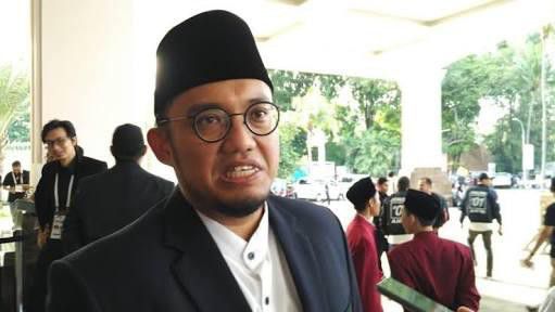 Ini-Kata-Dahnil-Soal-Ketidakhadiran-Sandiaga-Uno-Disamping-Prabowo-doc.dahnil-ivoox.id_