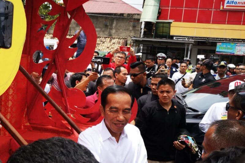 Jokowi -palembang