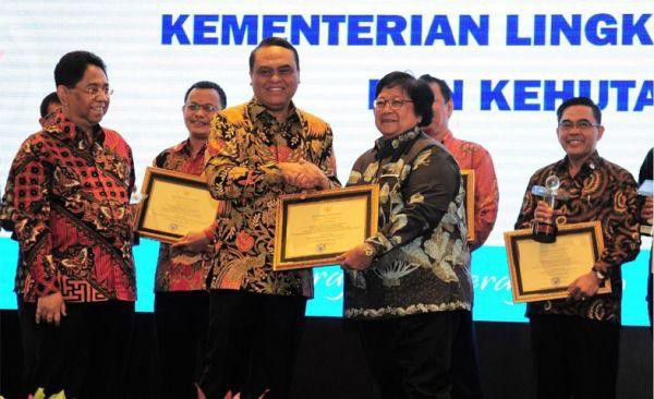 KLHK-Raih-Penghargaan-Kearsipan-Terbaik-Nasional-doc.MenLHK-ivoox.id_