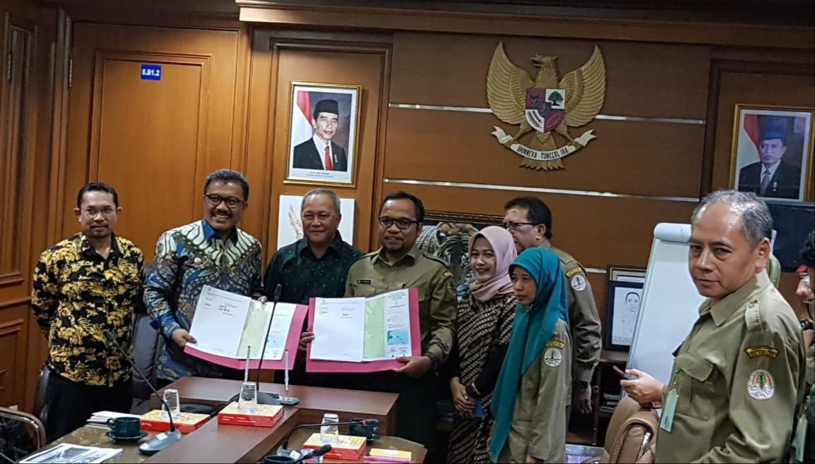 KLHK-dan-Pemkab-Wakatobi-Sepakati-Perjanjian-Kerjasama-Pembangunan-Infrastruktur-Strategis-doc.MenLHK-ivoox.id_