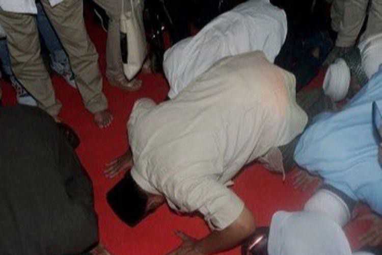 Klaim-Menang-Pilpres-Prabowo-Sujud-Syukur-doc.Prabowo-ivoox.id_