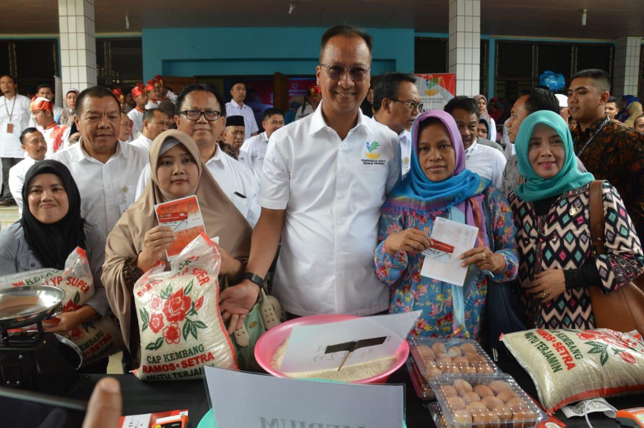 Mensos-Agus-Teman-teman-Pendamping-PKH-dan-BPNT-sudah-berjibaku-di-lapangan-dengan-luar-biasa-doc.Mensos-ivoox.id_