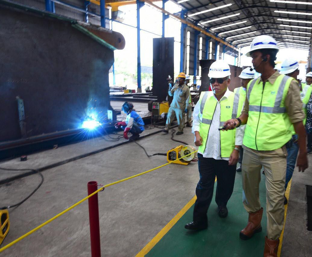 Menteri-Basuki-Dorong-Ekspor-Jembatan-Girder-Baja-doc.ekspor-ivoox.id_