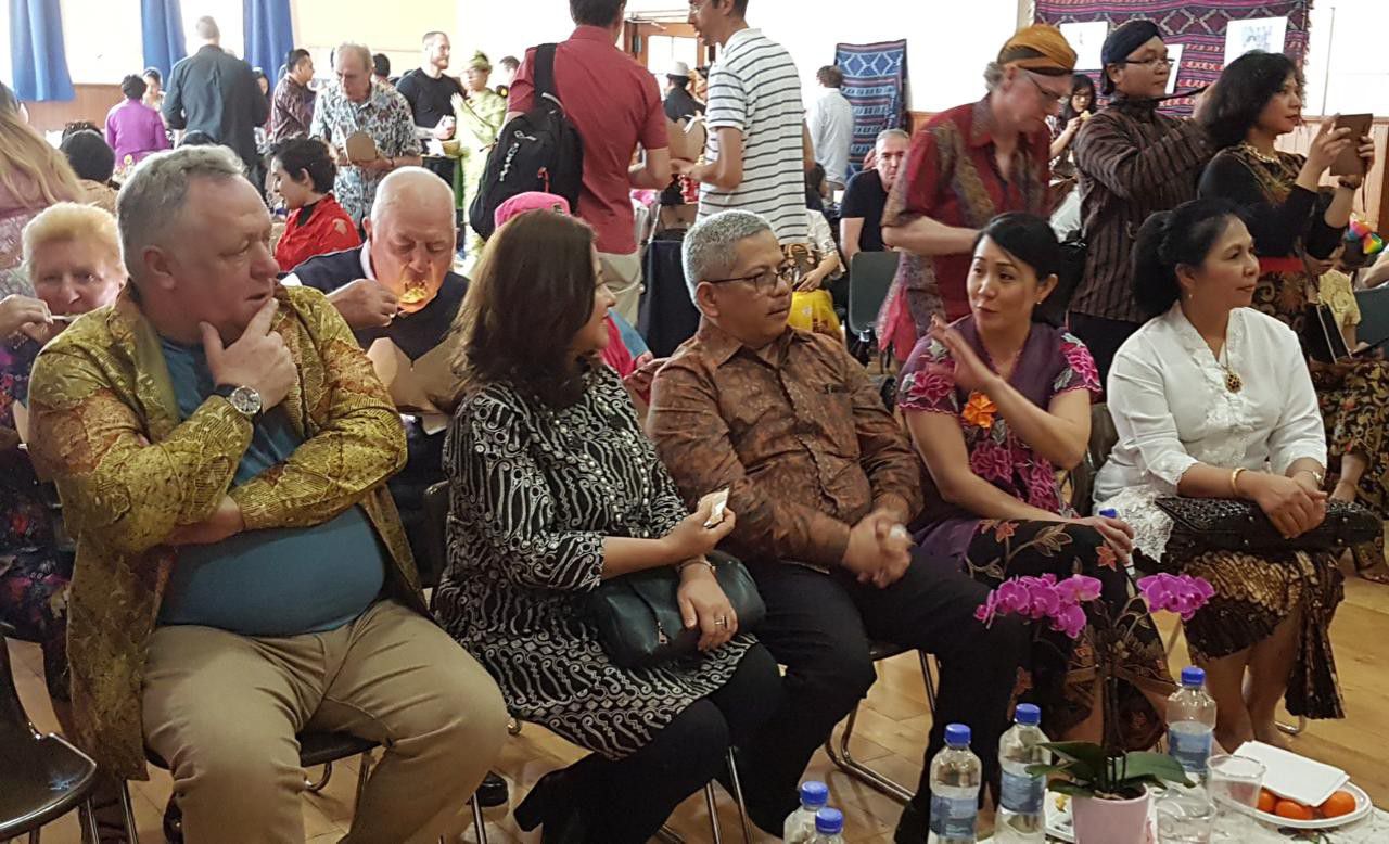 Meriahnya-Perayaan-Hari-Kartini-Masyarakat-Indonesia-di-Skotlandia-doc.HariKartini-ivoox.id_