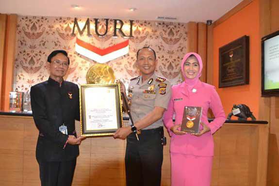 Musnahkan-24-Hektare-Ganja-Kapolres-Aceh-Besar-Raih-Rekor-MURI-doc.RekorMuri-ivoox.id_