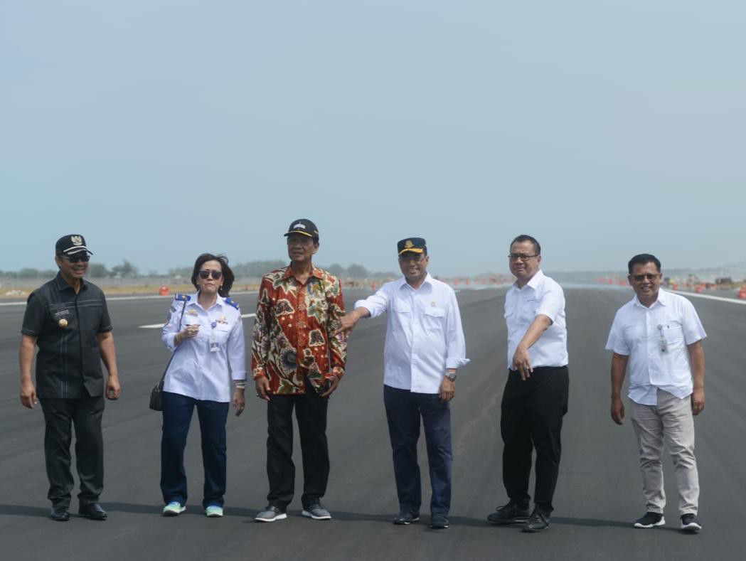 Tinjau-Bandar-NYIA-Menhub-Sisi-Udara-Rampung-100-doc.bandara-ivoox.id_
