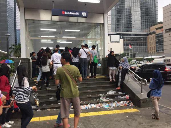 Viral-Sampah-di-Stasiun-Bundaran-HI-MRT-Susun-Langkah-Pencegahan-doc.MRT-ivoox.id_