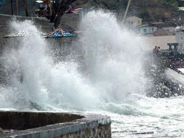 Waspadai-Gelombang-Tinggi-Hingga-4-Meter-doc.BMKG-ivoox.id_