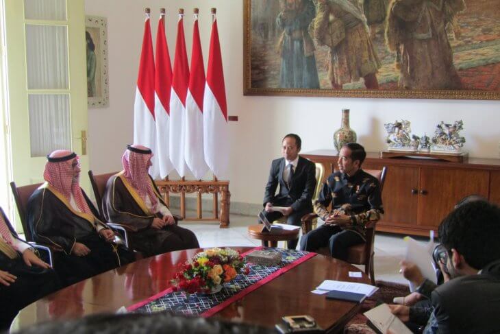 jokowi dan menlu saudi