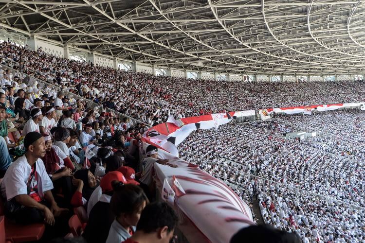 massa jokowi GBK