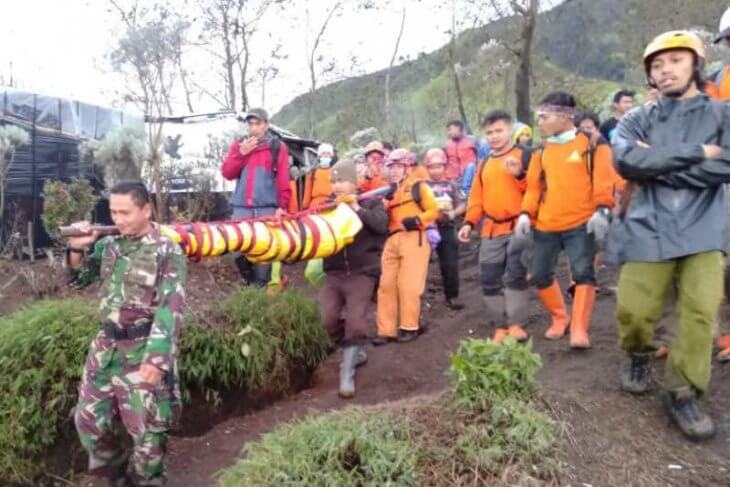pendaki sumbing