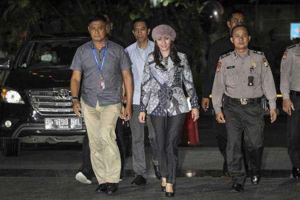 Beginilah-Kronologis-Penangkapan-Bupati-Talaud-Sri-Wahyumi-doc.kronologis-ivoox.id_
