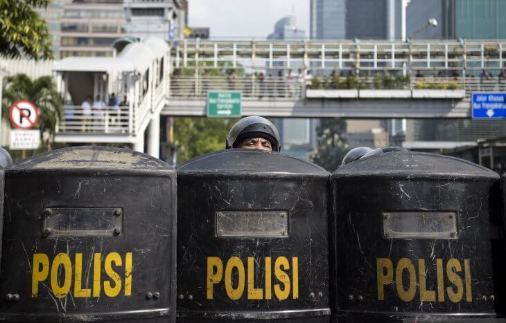 Brimob masih siaga