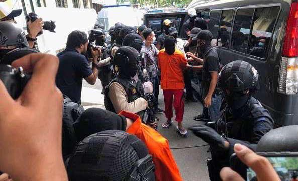Densus-88-Tangkap-29-Terduga-Teroris-Berencana-Ledakkan-Bom-22-Mei-doc.densus-ivoox.id_