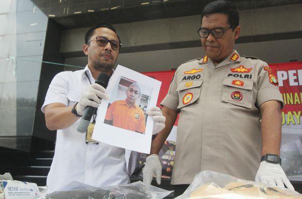 Dijerat-dengan-pasal-Makar-HS-Terancam-Hukuman-Mati-atau-Hukuman-Penjara-Maksimal-Seumur-Hidup