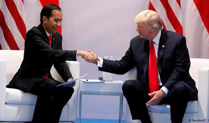 Donald-Trump-Ucapkan-Selamat-untuk-Jokowi-doc.ucapkan-ivoox.id_