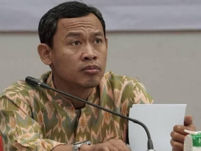 KPU-Jawab-Fahri-Hamzah-Ada-144-Petugas-KPPS-Meninggal-di-Pileg-2014-doc.kpu-ivoox.id_