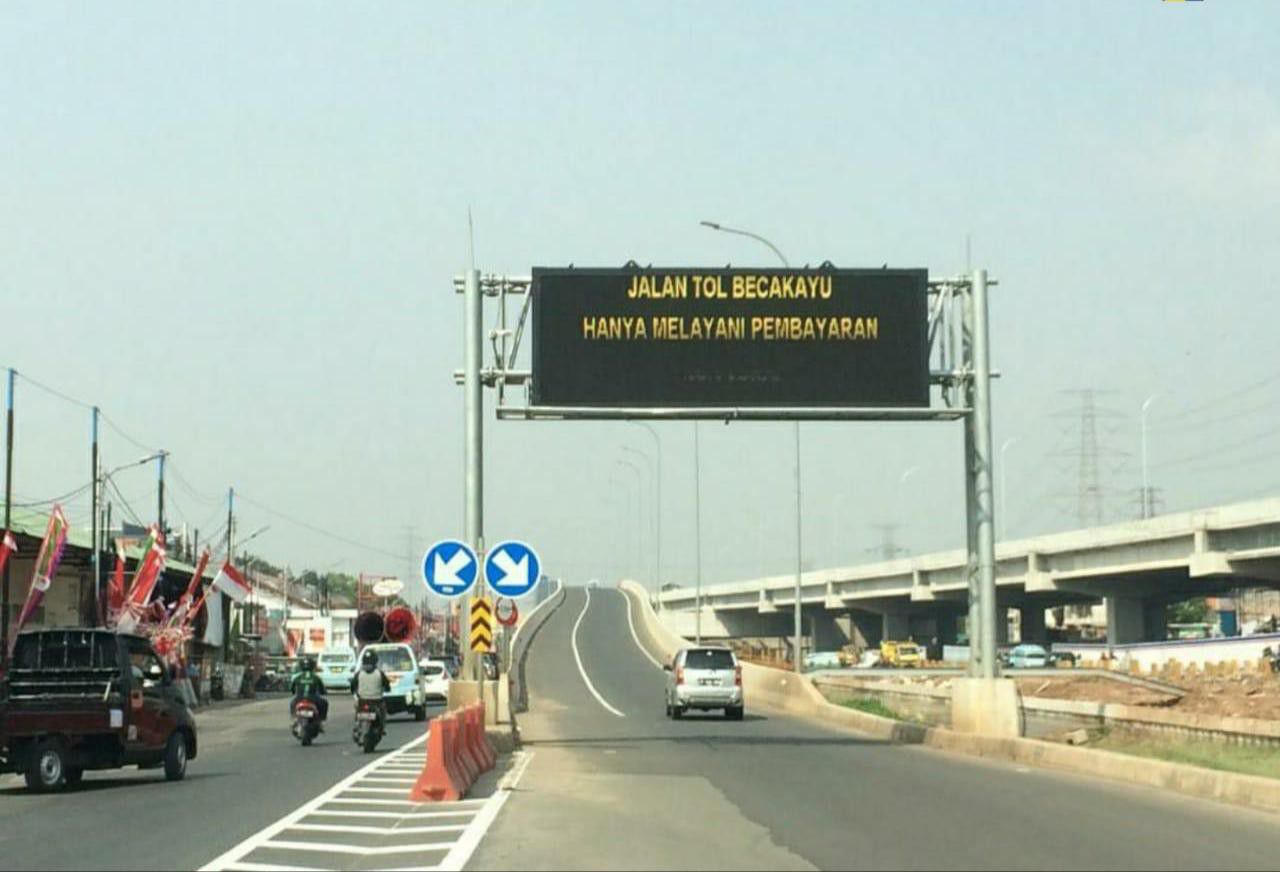 Kementerian-PUPR-Dorong-Penyelesaian-Tol-Becakayu-Tepat-Waktu-doc.pupr-ivoox.id_