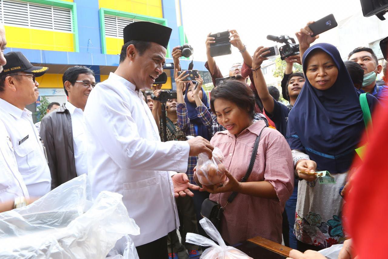Masuk-Ramadan-Kementan-Pastikan-Pasokan-Bawang-Putih-dan-Telur-Aman-doc.kementan-ivoox.id_