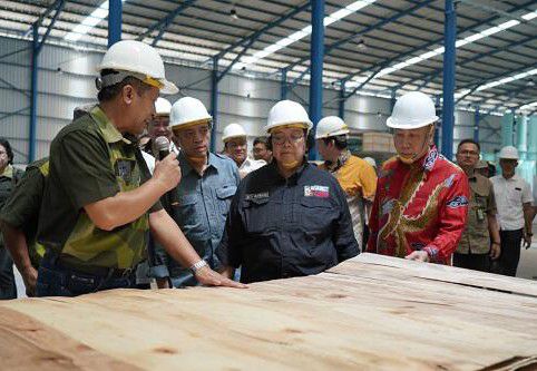 Mutualisme-Perhutanan-Sosial-dan-Industri-doc.mutualisme-ivoox.id_