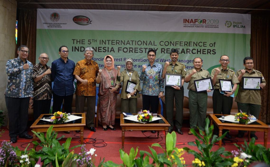 Paradigma-Baru-Badan-Litbang-dan-Inovasi-KLHK-Hadapi-Dinamika-Global-doc.paradigma-ivoox.id_