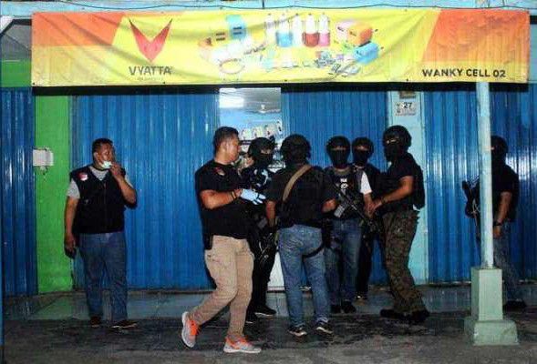 Polisi-Menabrak-Terduga-Teroris-di-Bogor-yang-Hendak-Melarikan-Diri-doc.menabrak-ivoox.id_