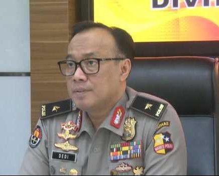 Polisi-Tangkap-10-Tersangka-Kasus-Penyebar-Hoaks-dic.tangkap-ivoox.id_
