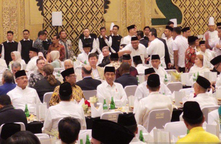 Presiden-Jokowi-Buka-Puasa-Bersama-Ketua-DPD-doc.buka-ivoo.id_