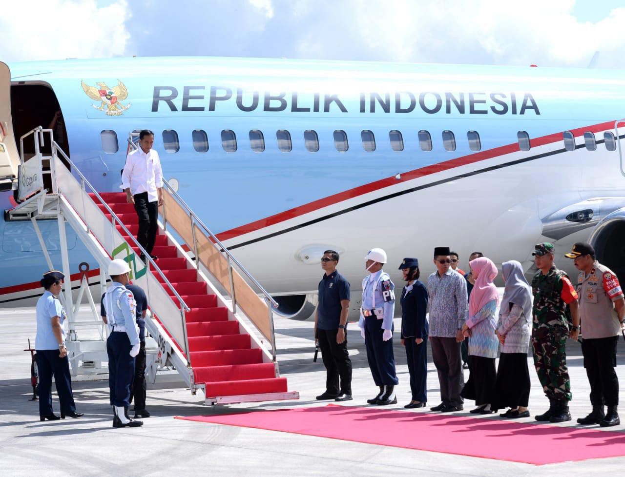Presiden-Jokowi-Tinjau-Kawasan-Ekonomi-Khusus-Mandalika-di-Lombok-doc.tinjau-ivoox.id_