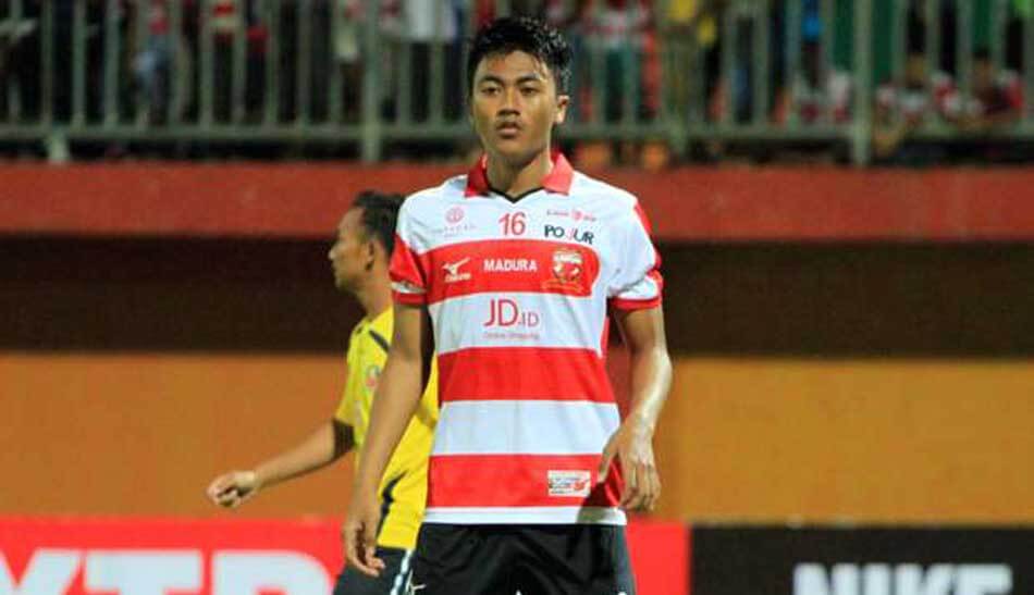Rizky-Dwi-Febrianto semasa masih memperkuat Madura United