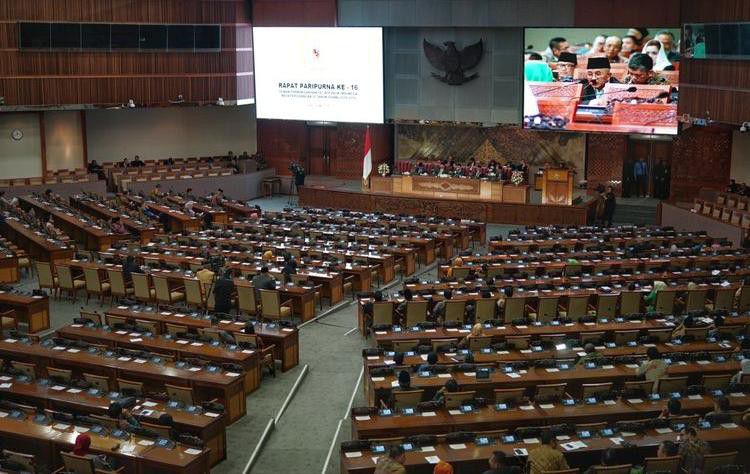 Saat-Rapat-Paripurna-PAN-dan-Demokrat-Tidak-Bersuara-soal-Usul-Pembentukan-Pansus-Pemilu-2019-doc.paripurna-ivoox.id_