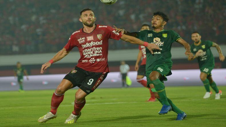 bali united vs persebaya
