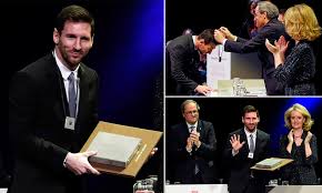 lionel messi dianugerahi
