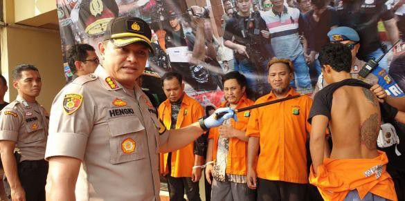 4-Pelaku-Pembakar-Mobil-Brimob-Saat-Rusuh-22-Mei-Ditangkap-Polisi-doc.pembakar-ivoox.id_