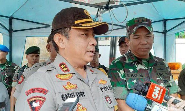 8-Ribu-Personel-TNI-Polri-Bersiaga-di-KPU-Jelang-Putusan-MK-doc.bersiaga-ivoox.id_