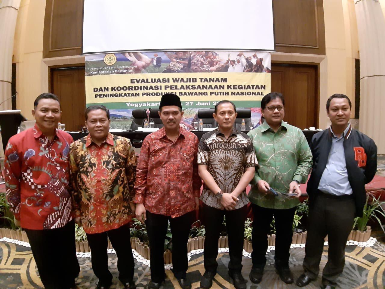 Evaluasi-Tanam-Bawang-Putih-Kementan-DPR-Satgas-Pangan-KPK-KPPU-dan-Importir-Kompak-Wujudkan-Swasembada-2021-doc.evaluasi-ivoox.id_
