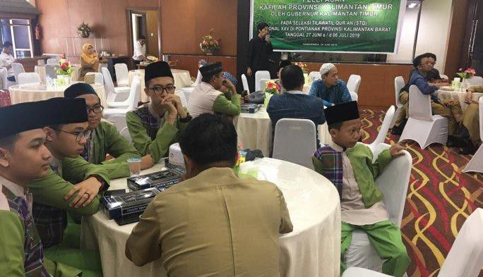 Gubernur-Kaltim-Isran-Noor-Lepas-Kafilah-Kalimantan-Timur-Ikuti-STQ-Bukan-Juara-Yang-Menjadi-Tujuan-Utama-Kita-doc.stq-ivoox.id_