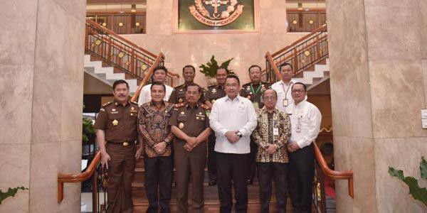 Kemendes-bersama-Kejagung-Luncurkan-Aplikasi-Jaga-Desa-Kemendes-ivoox.id_