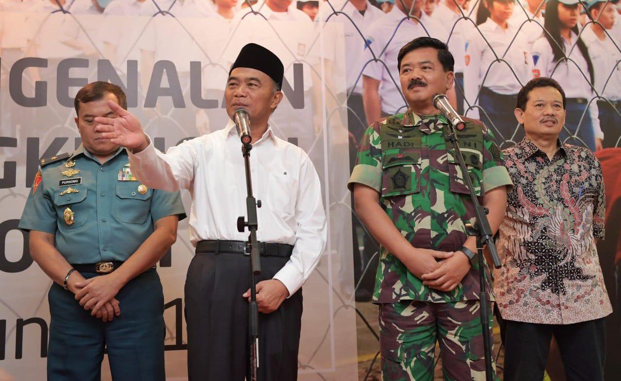 Kemendikbud-Gandeng-TNI-Membina-Nasionalisme-Siswa-doc.kemendikbud-ivoox.id_