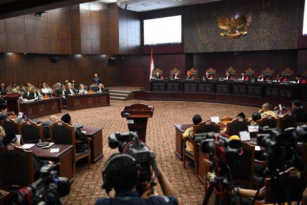 Klaim-02-Raih-52-Suara-MK-Nyatakan-tidak-Cukup-Bukti-doc.MK-ivoox.id_