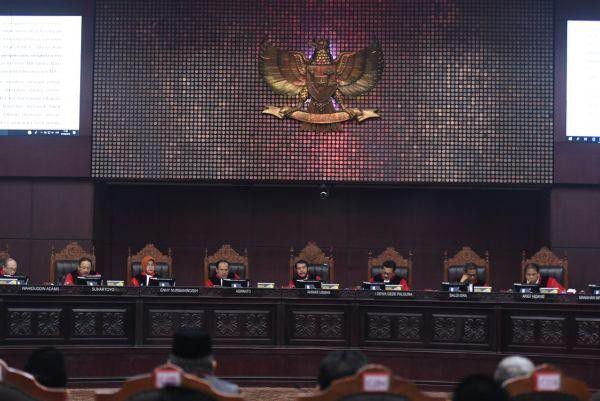 MK-Mentahkan-Gugatan-Prabowo-soal-Posisi-Maruf-di-Bank-Syariah-doc.MK-ivoox.id_