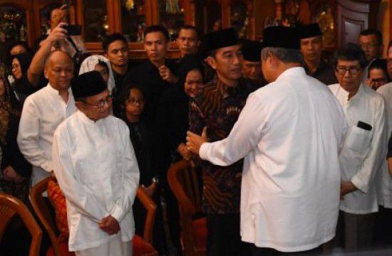 Presiden-Joko-Widodo-Akan-Pimpin-Upacara-Pemakaman-Ani-Yudhoyono-di-TMP-Kalibata-doc.pimpin-ivoox.id_