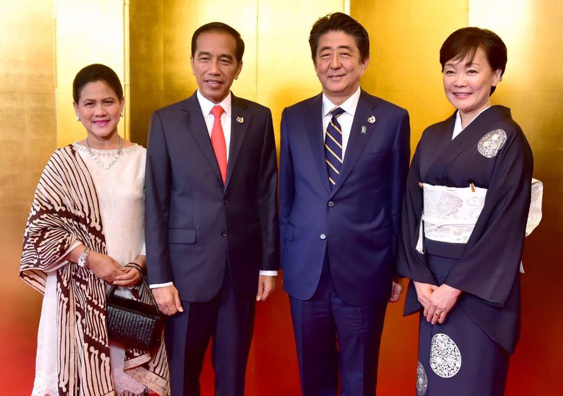Presiden-Jokowi-dan-Ibu-Negara-Hadiri-Jamuan-Santap-Malam-G20-Osaka-doc.santap-malam-ivoox.id_