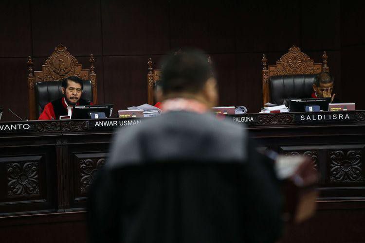 Tim-Kuasa-Hukum-02-Serang-Jokowi-Maruf-KPU-Seharusnya-Bukan-Jadi-Termohon-doc.kuasa-hukum-02-ivoox.id_
