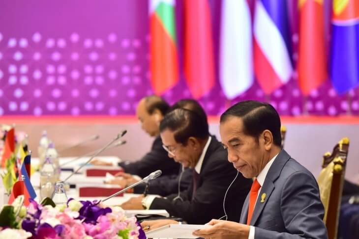 jokowi di KTT ASEAN